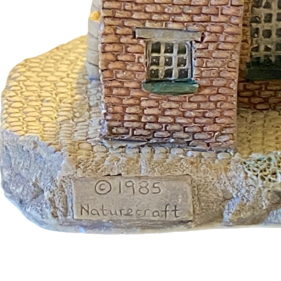 Vintage Naturecraft Figurine Royal Swan # 43 by Peter Tomlins 1985 - Picture 8 of 10